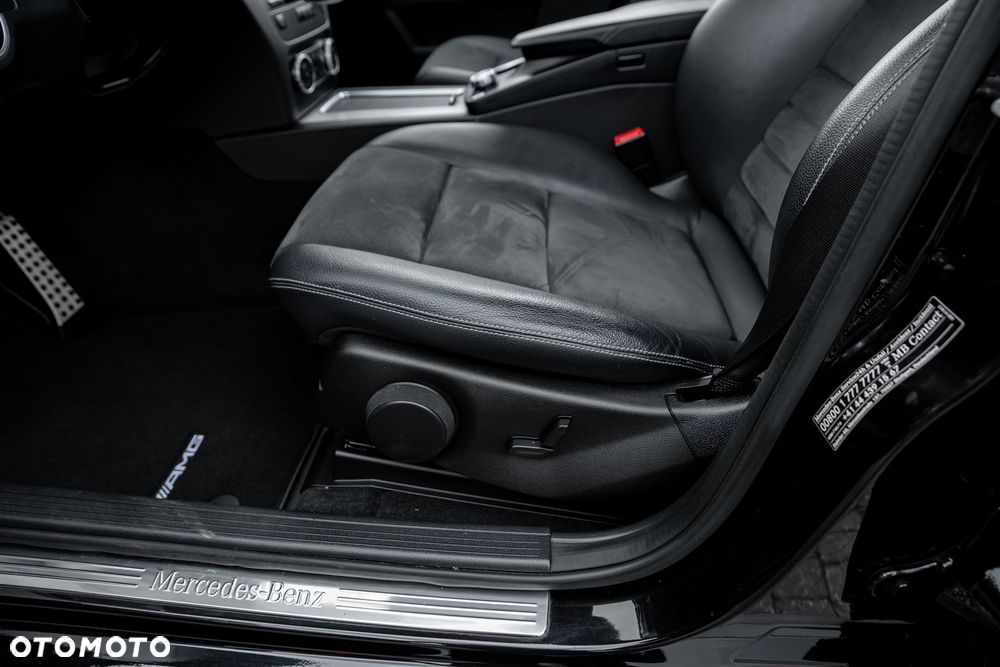 Mercedes-Benz GLK 220 CDI DPF 4Matic BlueEFFICIENCY 7G-TRONIC - 22