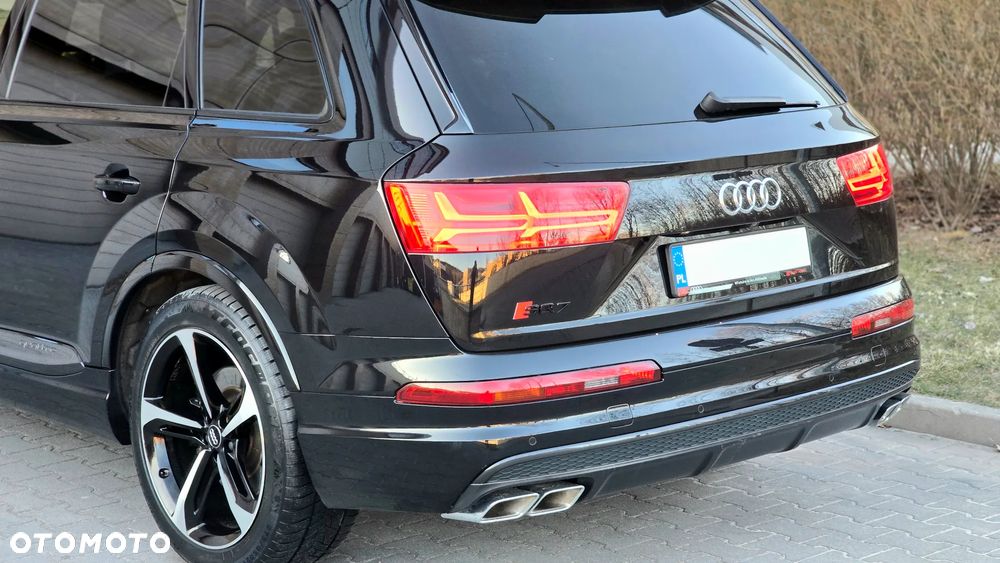 Audi SQ7 - 23