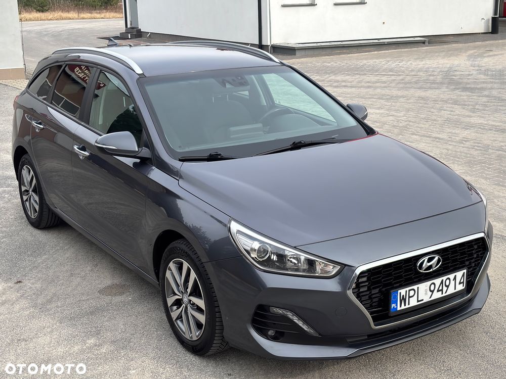 Hyundai i30 blue Kombi 1.4 Classic Navigation - 12