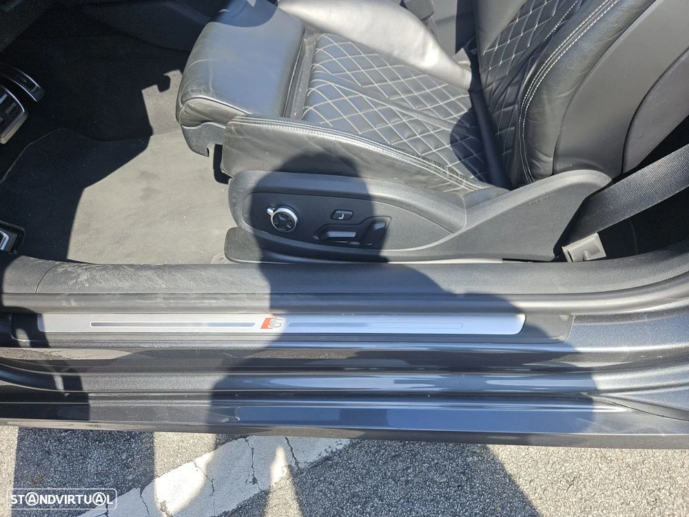 Audi A5 50 TDI quattro tiptronic S line - 24