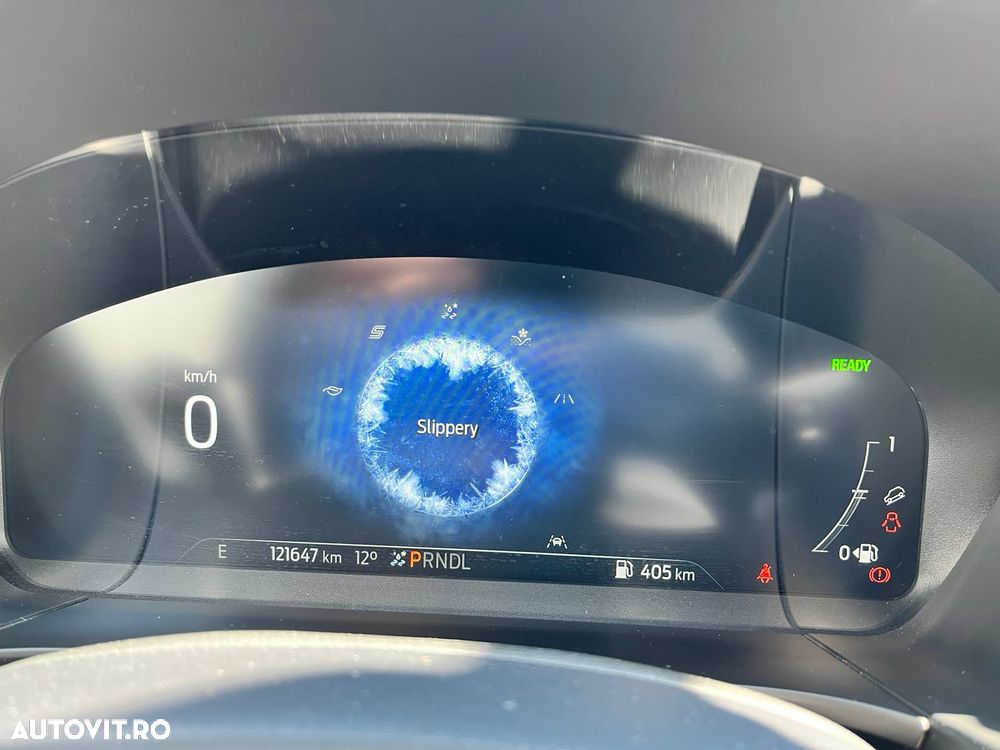 Ford Kuga 2.5 Duratec FHEV TITANIUM X - 34