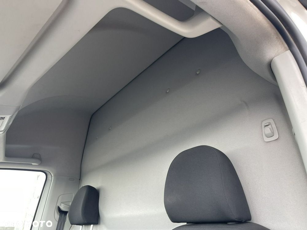 Volkswagen Crafter - 22