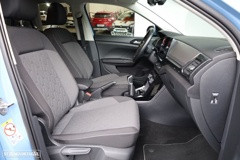VW T-Cross 1.0 TSI Urban - 32