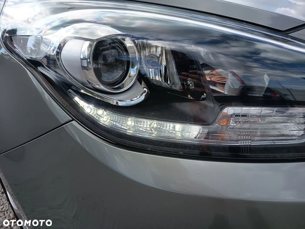 Kia Carens 1.6 GDI Dream-Team Edition - 16
