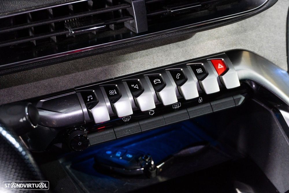 Peugeot 3008 1.5 BlueHDi GT - 17