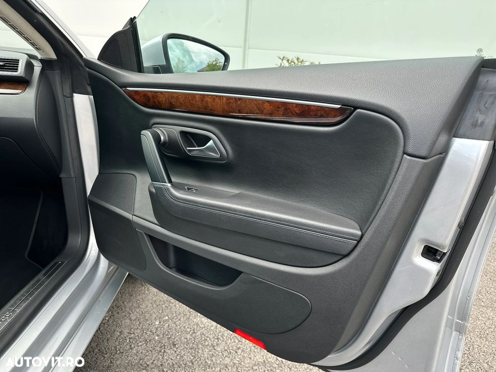 Volkswagen Passat CC 2.0 TDI BlueMotion Technology DSG - 17