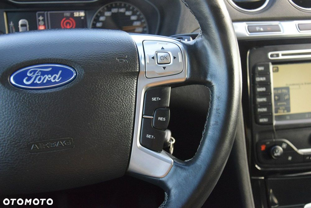 Ford S-Max 2.0 TDCi Titanium - 38