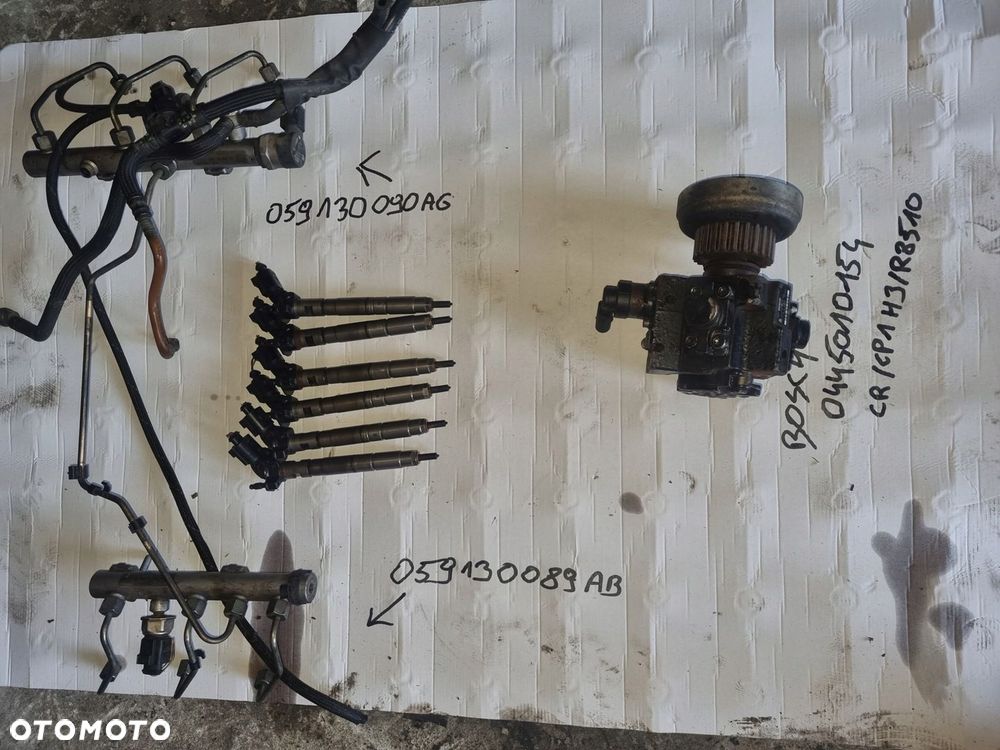 Listwa wtryskowa czujnik Audi A6 C6 Q7 4L A4 B7 3.0 TDI 059130090AG - 1