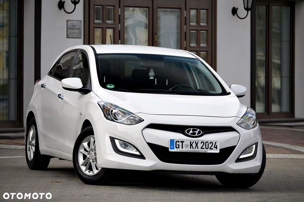 Hyundai i30 1.4 Fifa World Cup Edition - 11
