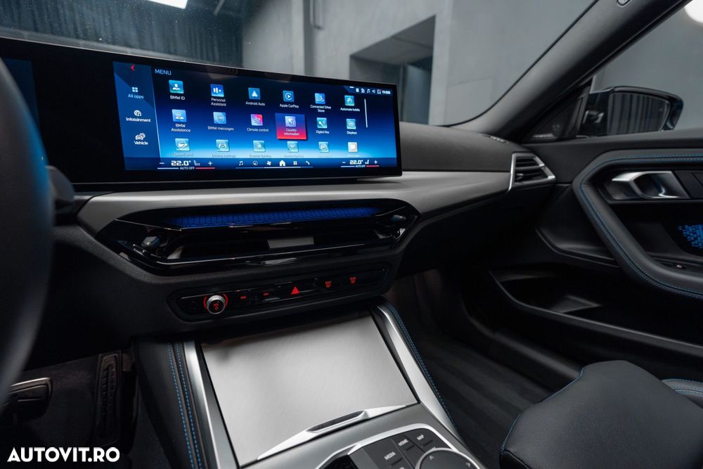 BMW M2 M240i xDrive - 20