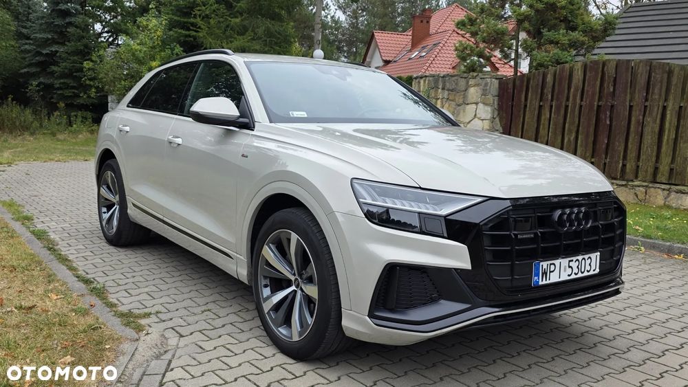 Audi Q8 - 4