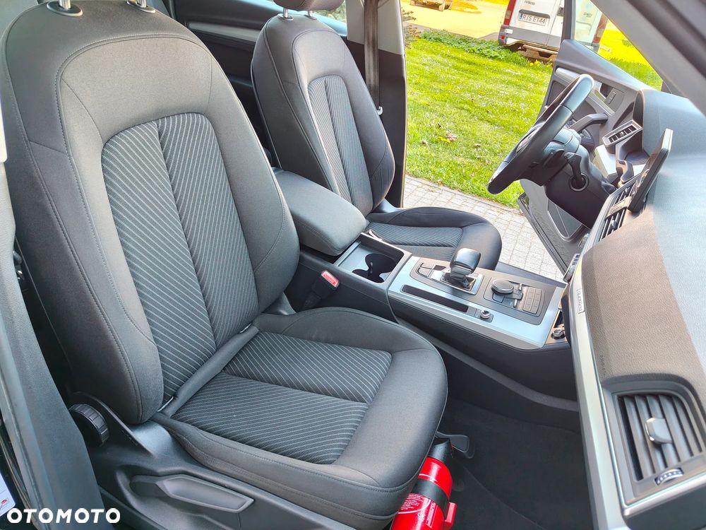 Audi Q5 35 TDI mHEV S tronic - 32