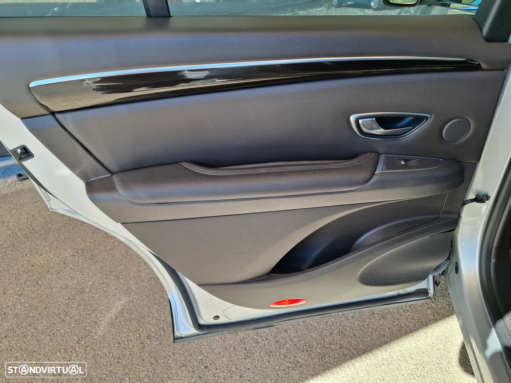 Renault Espace 1.6 dCi Zen - 32