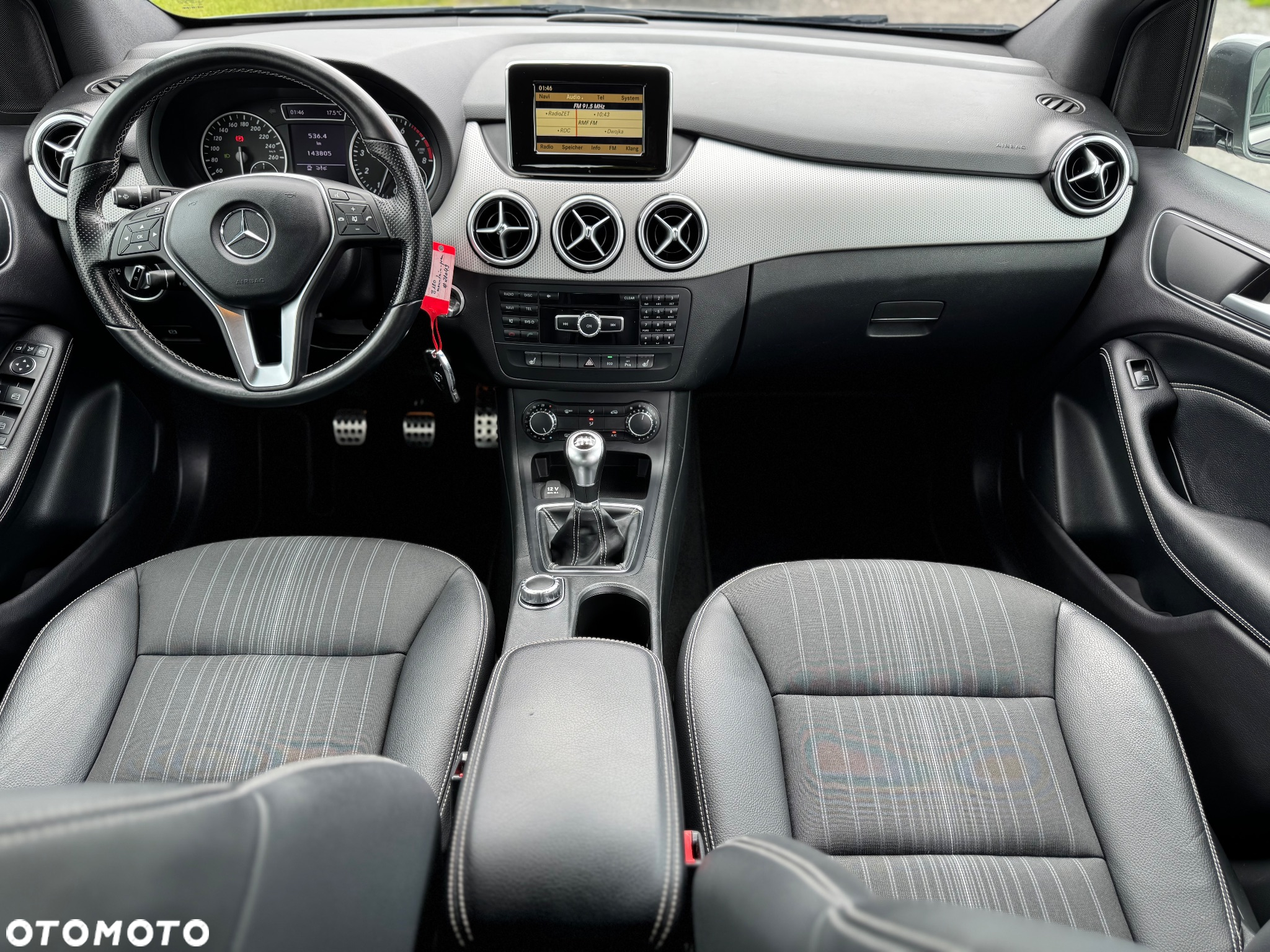 Mercedes-Benz Klasa B 180 BlueEFFICIENCY Edition - 16