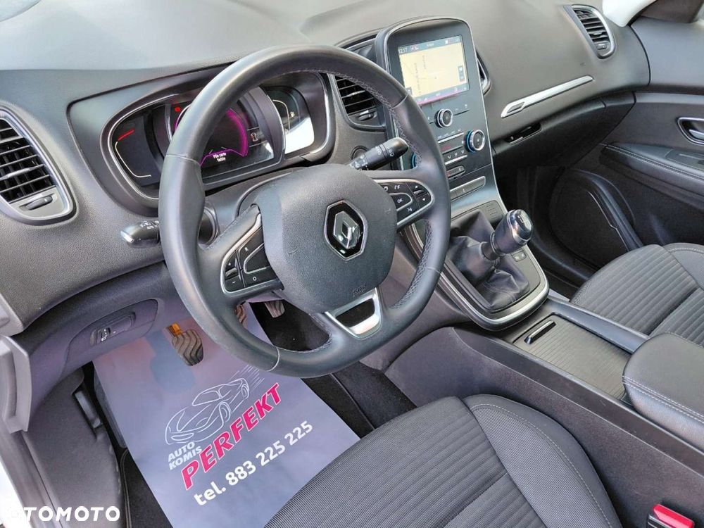 Renault Scenic - 10