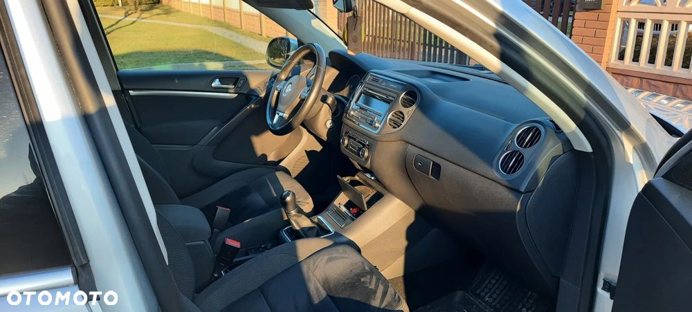 Volkswagen Tiguan - 4
