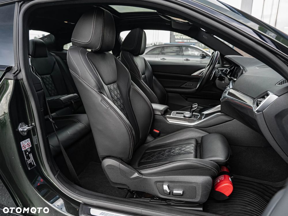 BMW Seria 4 M440i xDrive mHEV sport - 23