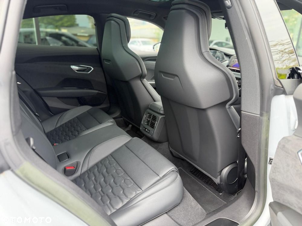 Audi e-tron GT - 26