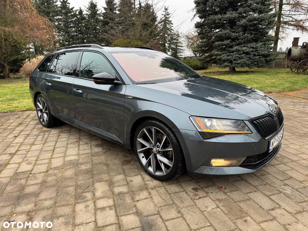 Skoda Superb 2.0 TSI 4x4 Sportline DSG - 8