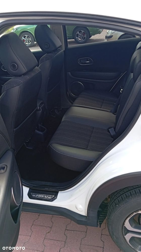 Honda HR-V 1.5 Comfort (Honda Connect+) - 4
