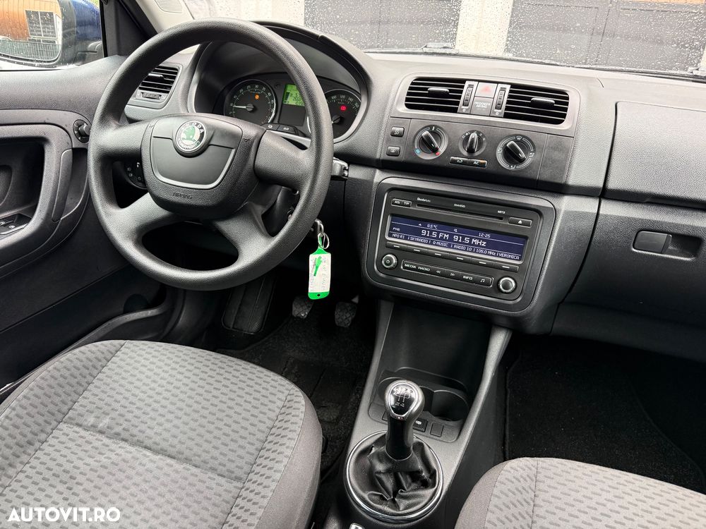 Skoda Fabia - 10