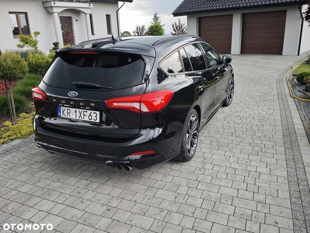 Ford Focus 1.5 EcoBoost ST-Line - 4