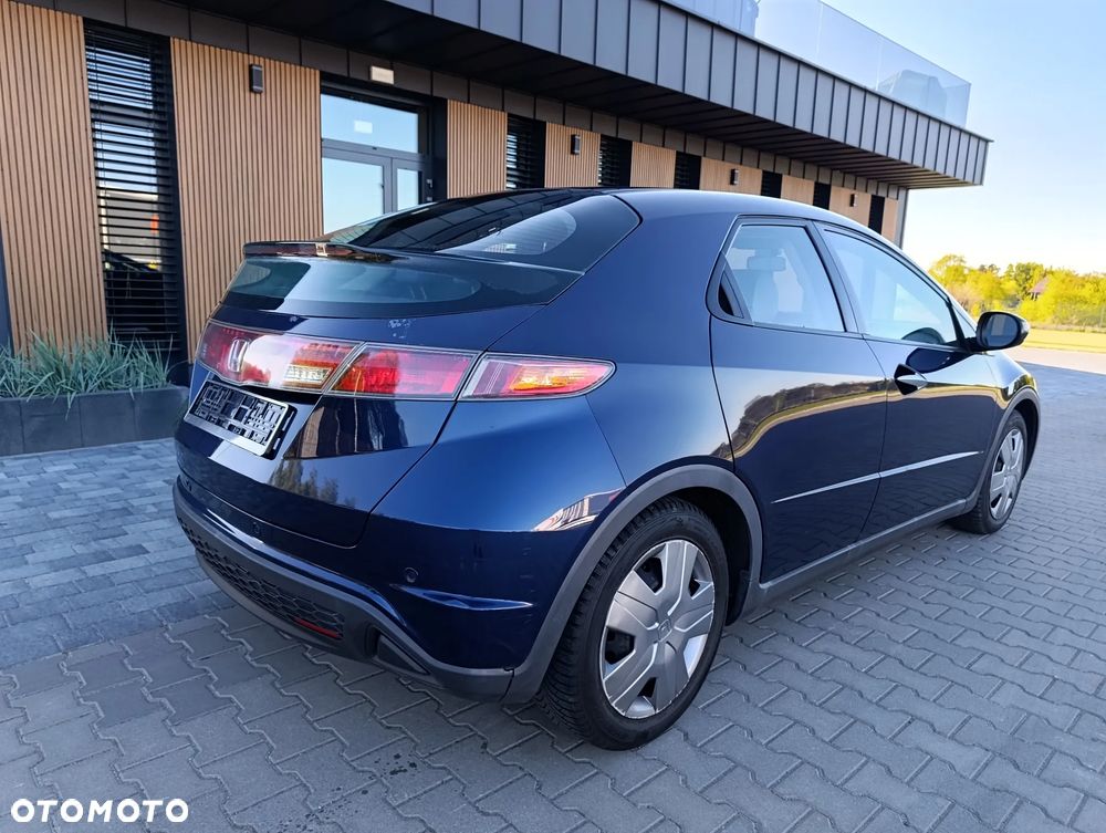 Honda Civic 1.4 i-VTEC - 3