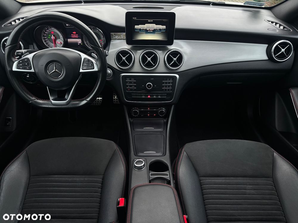Mercedes-Benz CLA 200 7G-DCT AMG Line - 7