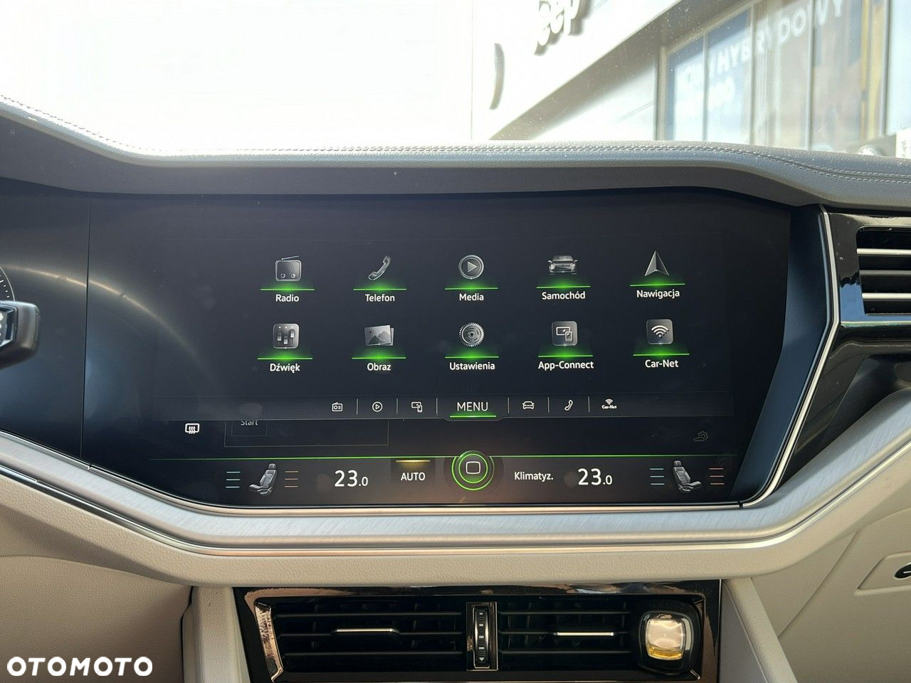 Volkswagen Touareg - 19