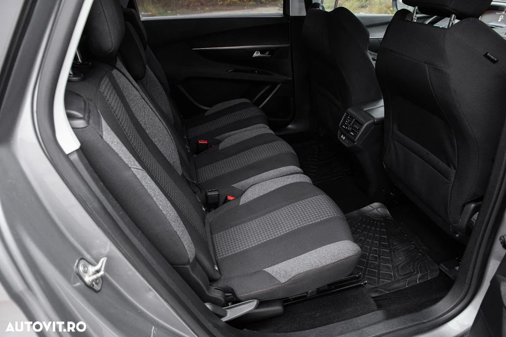 Peugeot 5008 1.5L BlueHDI EAT8 S&S Allure Pack - 9