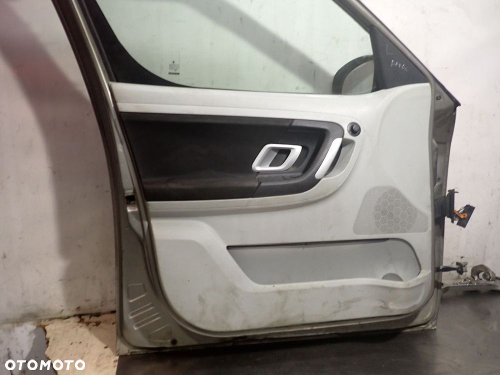DRZWI LEWY PRZÓD SKODA ROOMSTER - 8