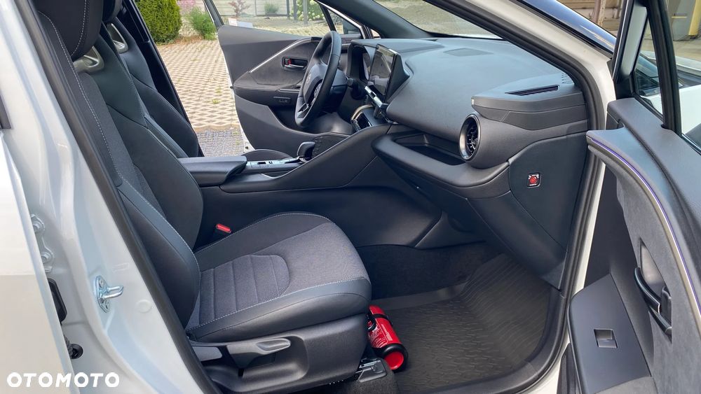 Toyota C-HR - 17