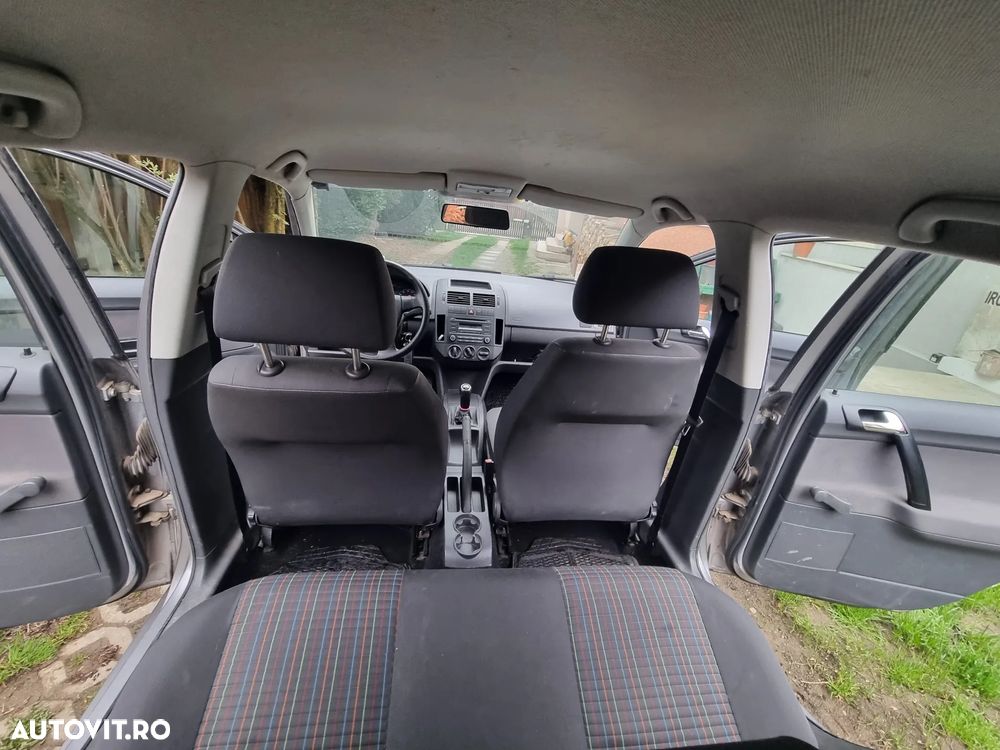 Volkswagen Polo 1.2 Comfortline - 6