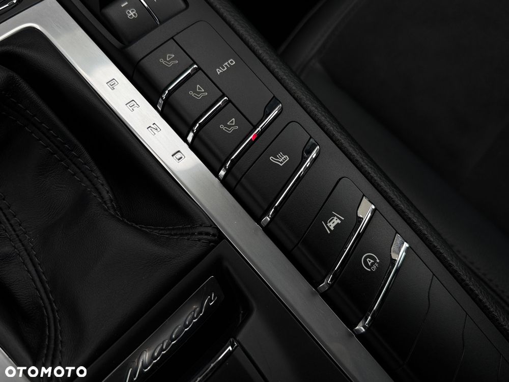 Porsche Macan PDK - 26