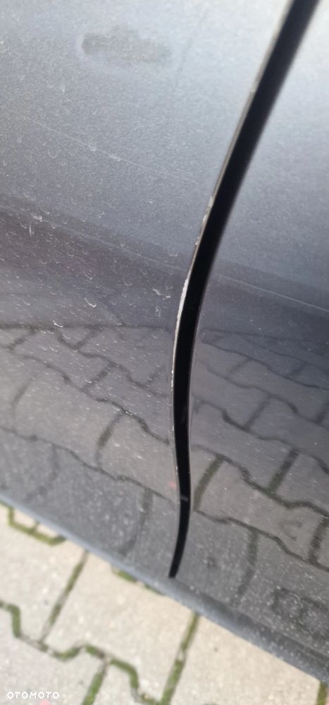 BMW Seria 3 330e M Sport sport - 9