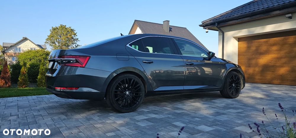 Skoda Superb 1.4 TSI Plug-In Hybrid Ambition DSG - 14
