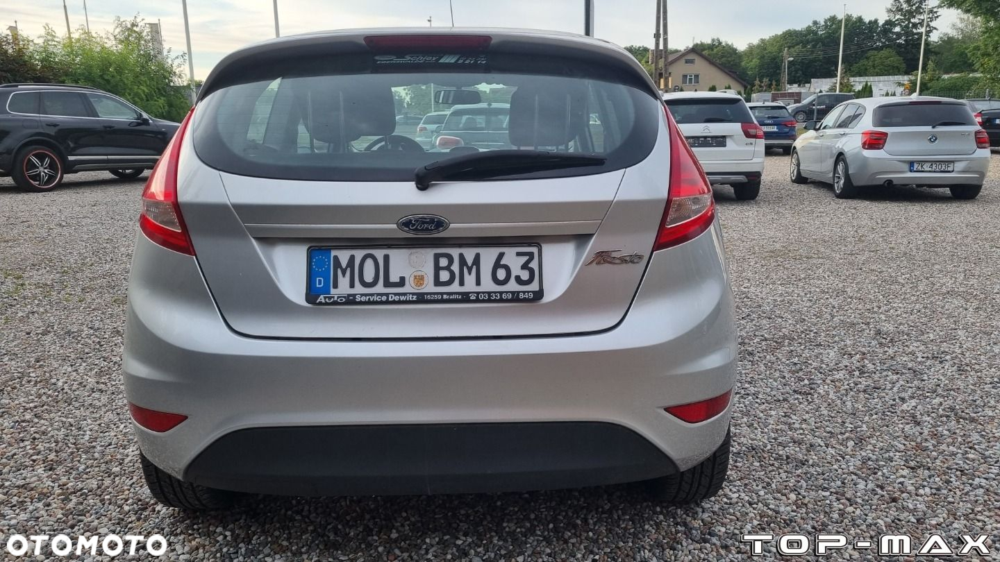 Ford Fiesta - 11