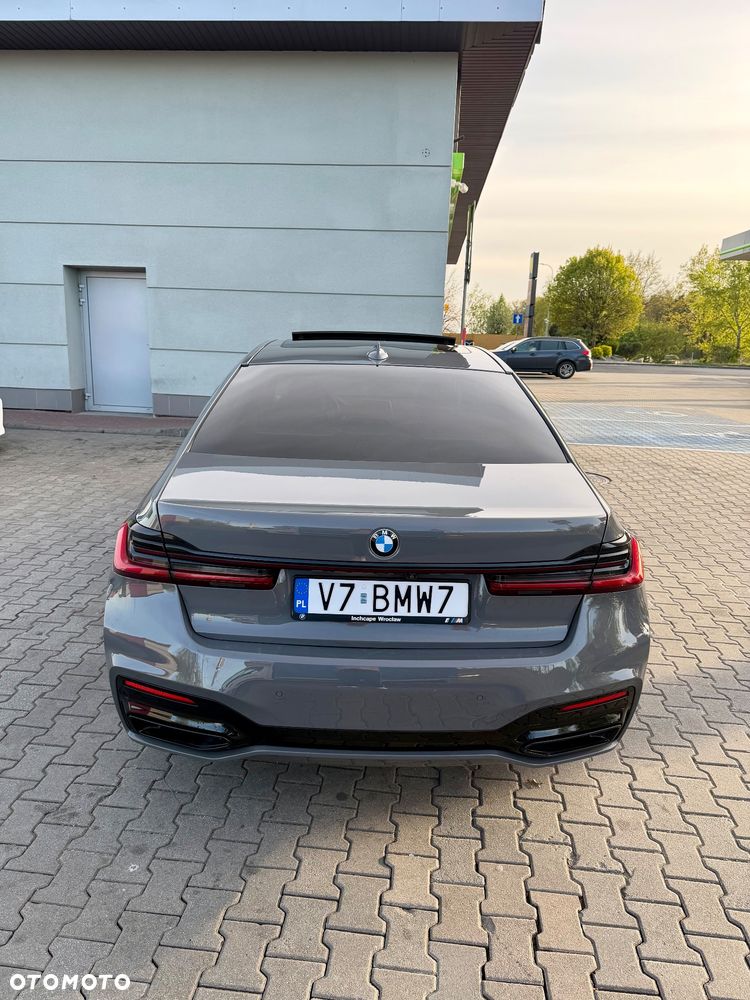 BMW Seria 7 - 13