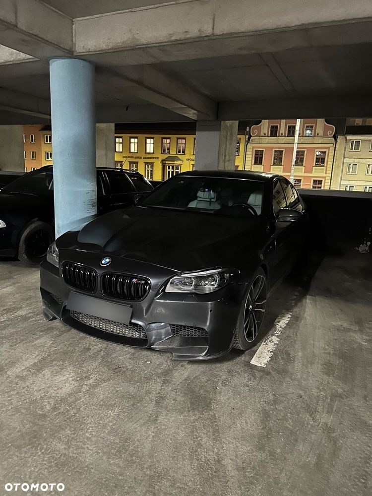 BMW M5 Competition - 3