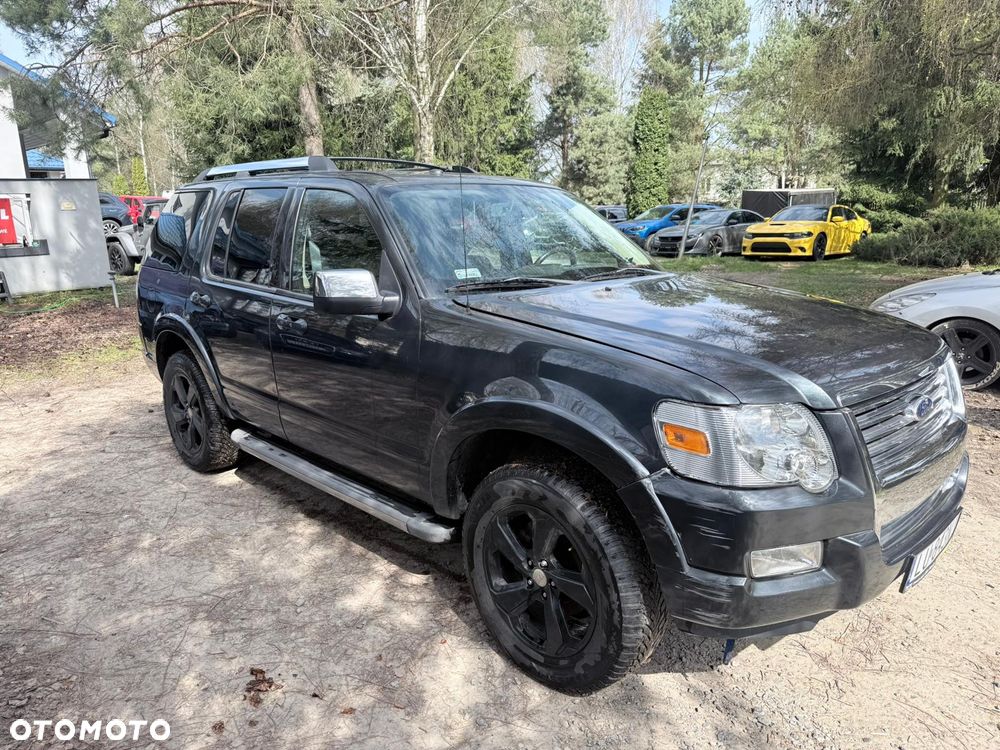 Ford Explorer 4.6 4WD - 8