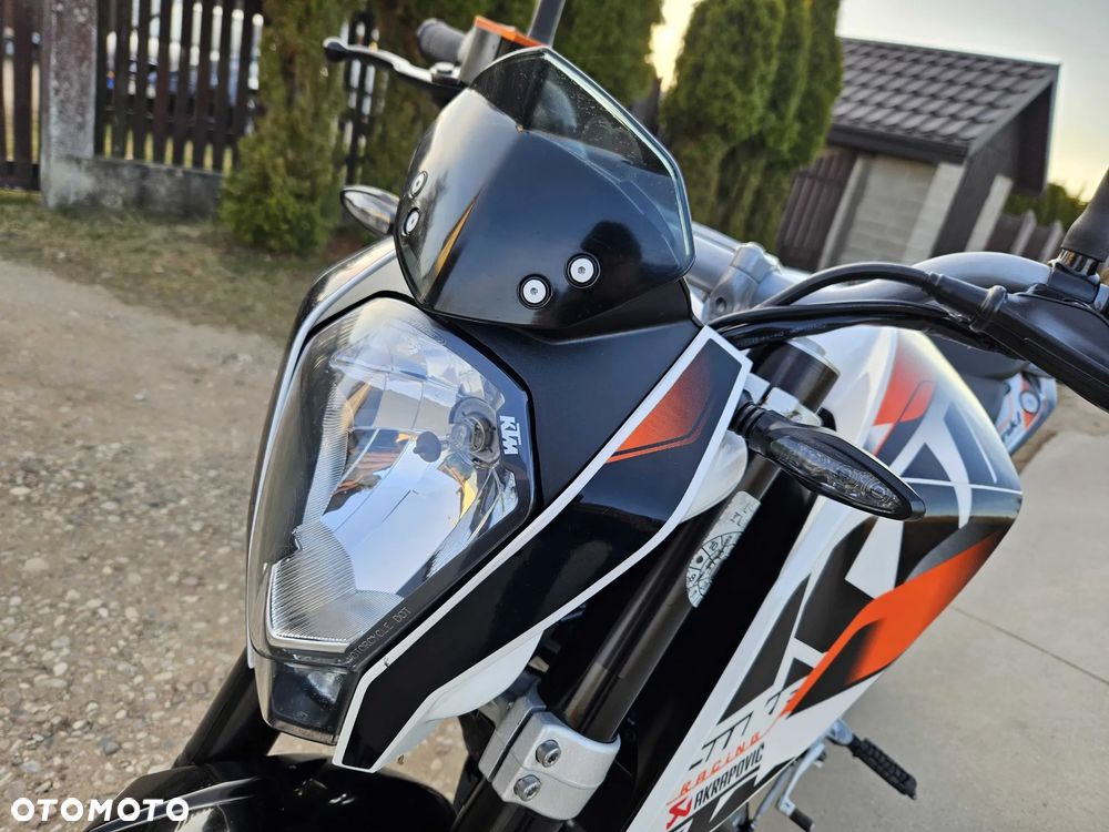 KTM Duke - 16