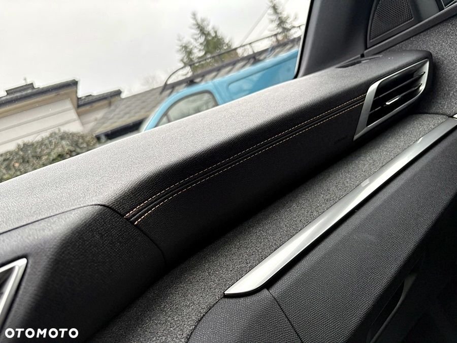 Peugeot 3008 1.6 PureTech GPF GT Line S&S EAT8 - 30