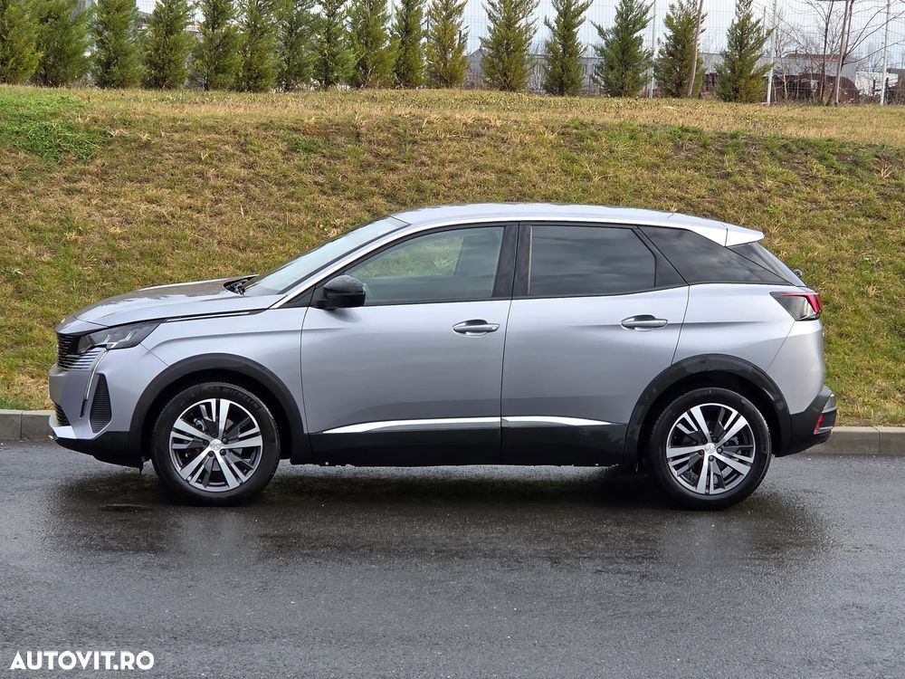 Peugeot 3008 PureTech 130 Stop & Start GPF EAT8 Allure - 12