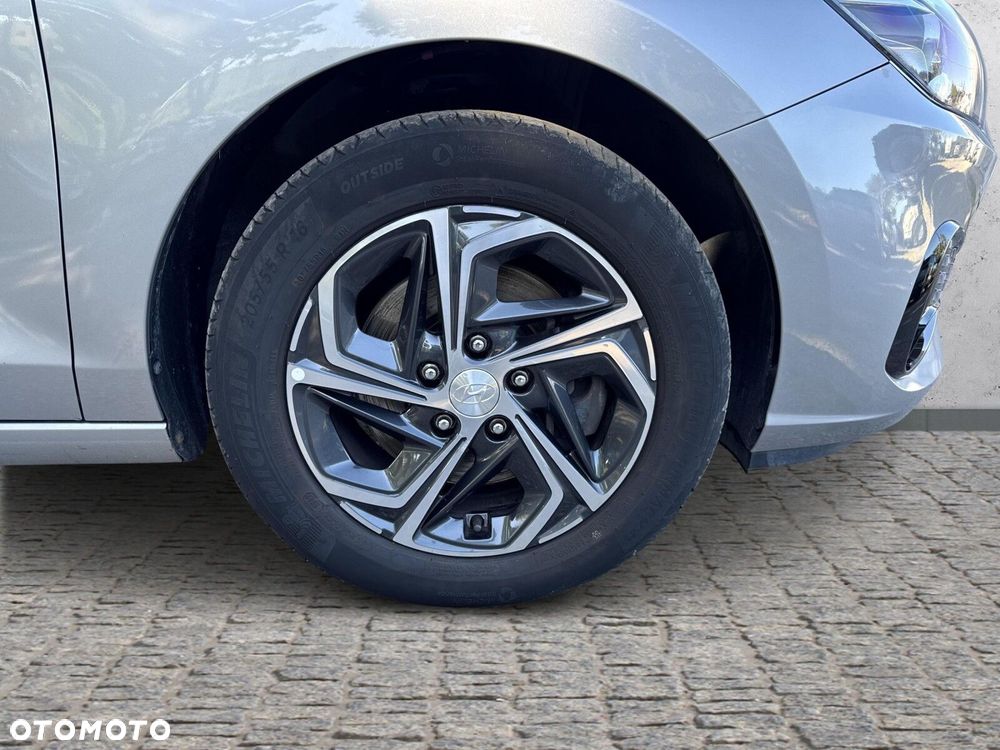 Hyundai i30 1.5 DPI Smart - 18