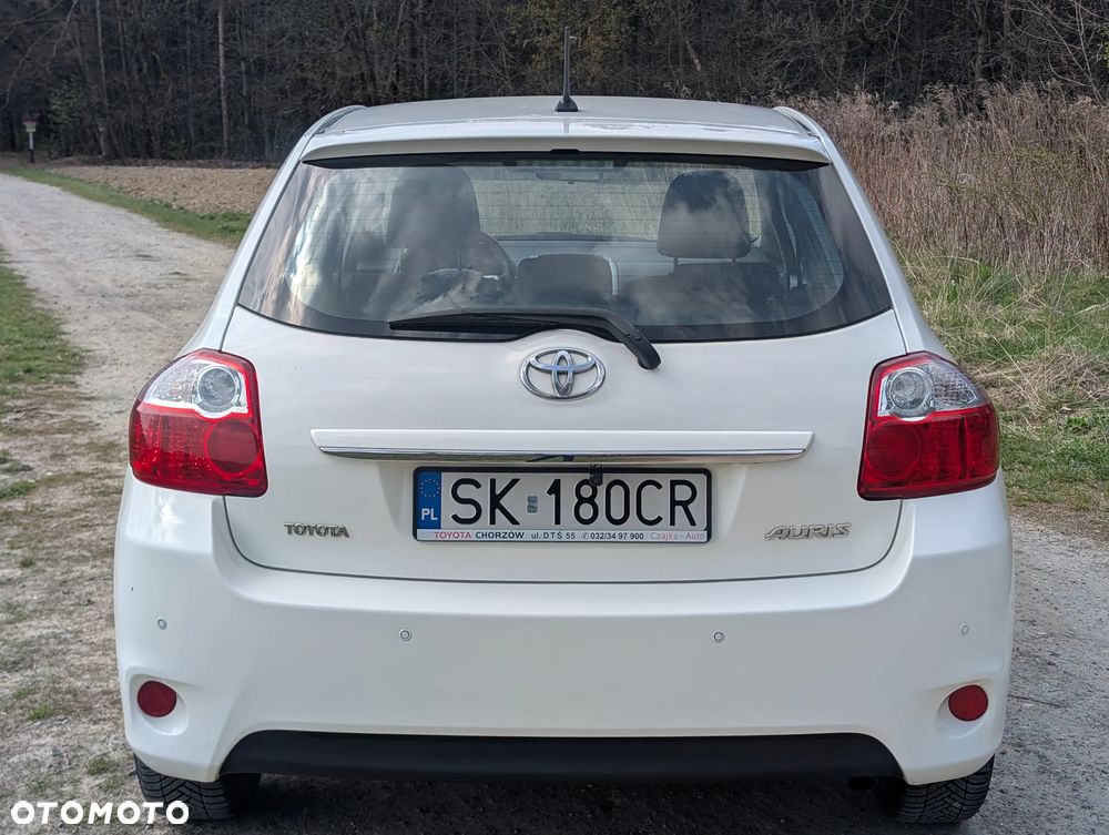 Toyota Auris 1.33 VVT-i Premium - 14