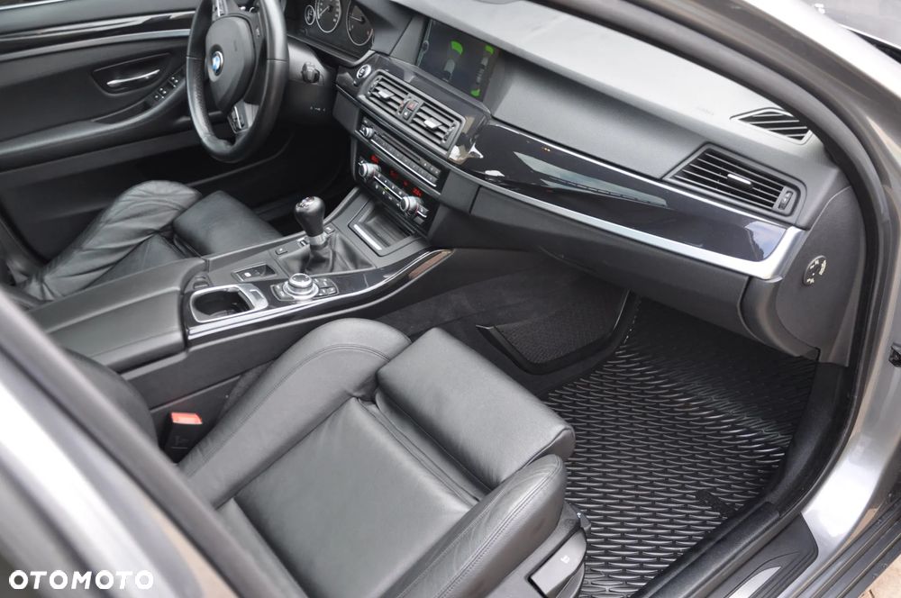 BMW Seria 5 520d Modern Line - 16