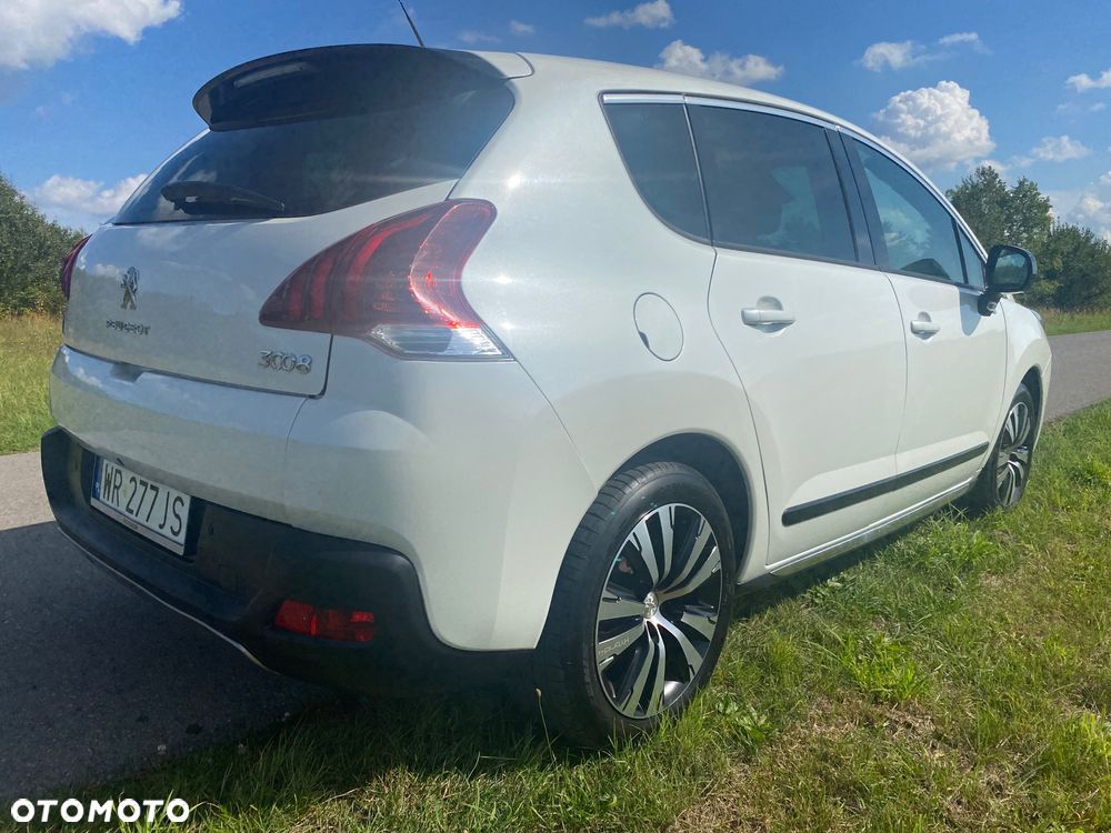 Peugeot 3008 2.0 HDi HYbrid4 - 12