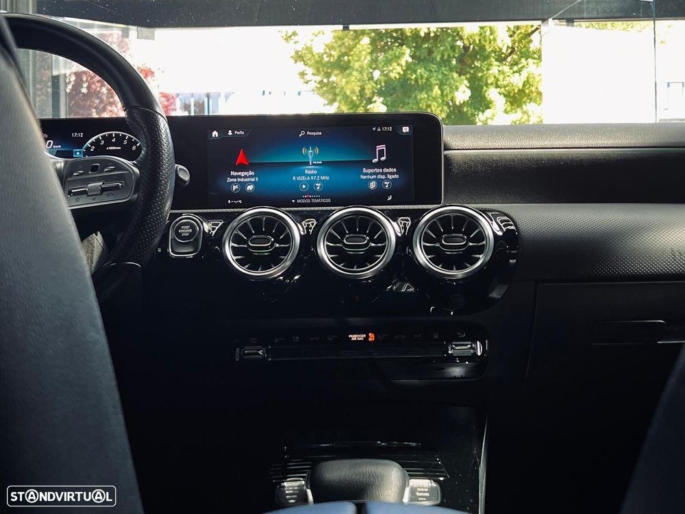 Mercedes-Benz A 250 - 23