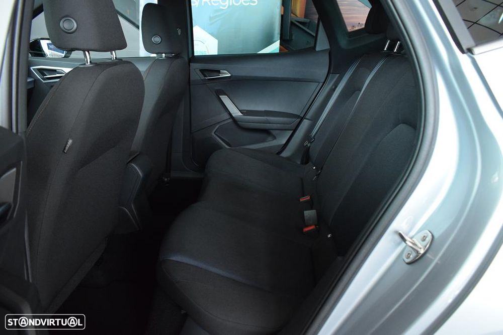 SEAT Arona 1.0 TSI FR - 29