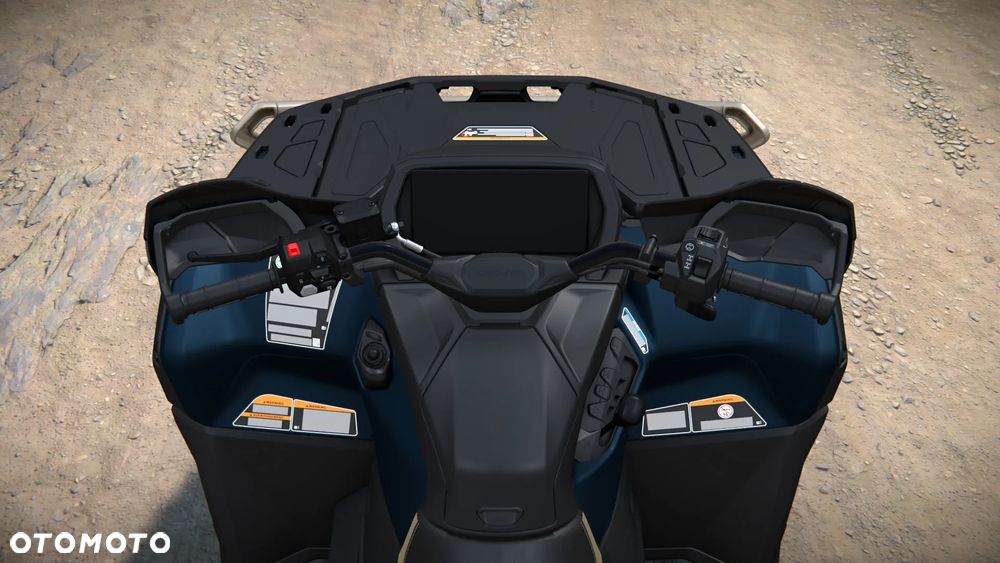 Can-Am Outlander Max - 8